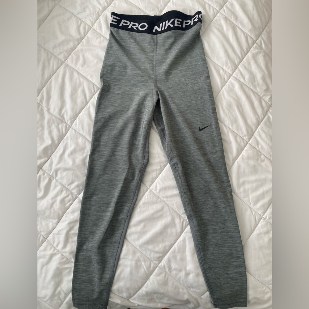 Nike Pro Gray Leggings Xs